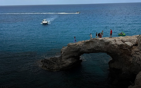 Wsparcie formalne i pobytowe na Cyprze